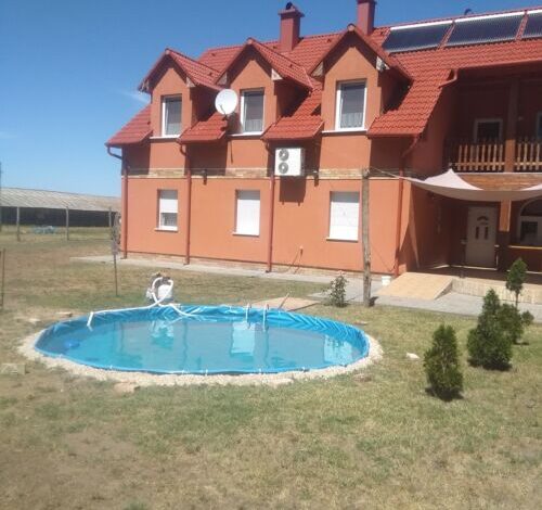 Csetáj Vendégház Hajós 