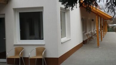 Czermann Holiday Inn Oroszlány 