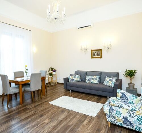 D8 Design Apartment & Studio Eger 