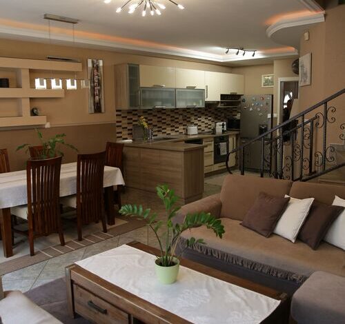 Ede Apartman*** Gyula 