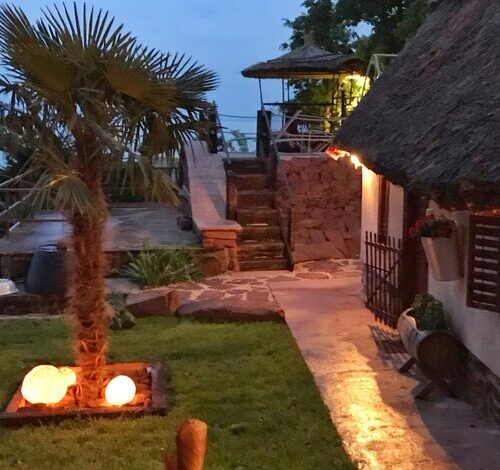 Egzotikus Kert 200 Éves Vendégház Balatonalmádi 