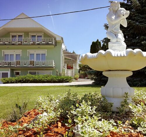 Elisoria Apartmanház Cserszegtomaj 