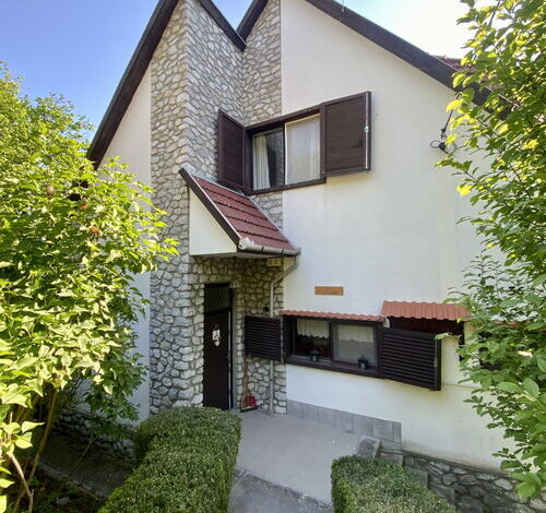 Erdei Vendégház Szarvaskő 