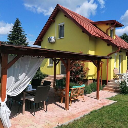 Éva Háza Sopron