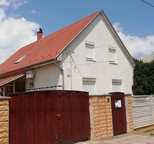 Fekete Apartman Balatonendréd 