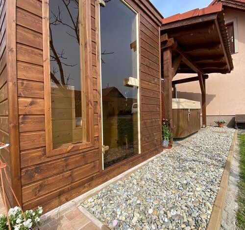 Fekete Virág Vendégház Mórahalom 