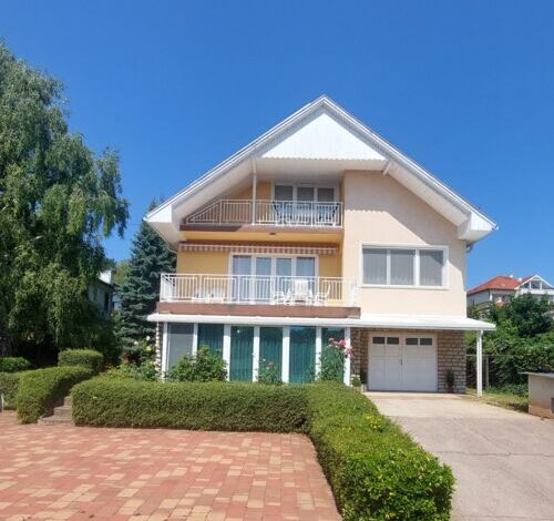 Fenyőrigó Apartman Balatonalmádi 