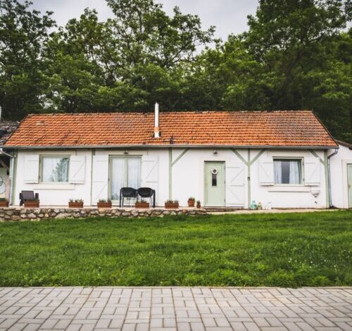 Ferde Kemping és Apartmanház Kapolcs 