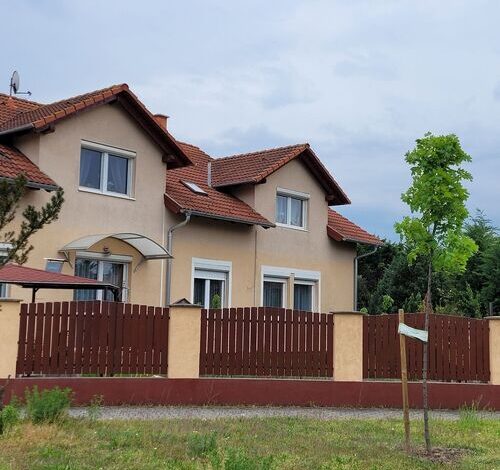 Flow&Garden Apartman Dunakeszi 