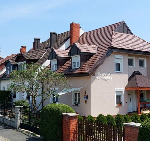 Forrás-G Vendégház Bük 