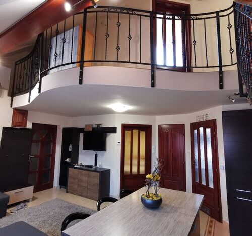 Gallery Apartman Gyula 