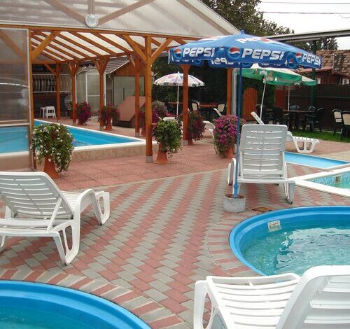 Gémes Vendégház Balatonszárszó 