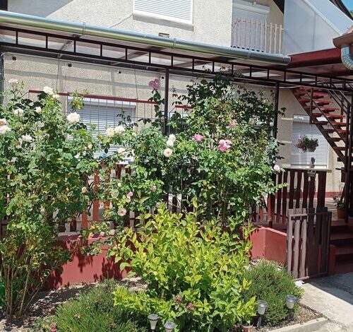 Györkös Vendégház Balatonszárszó 