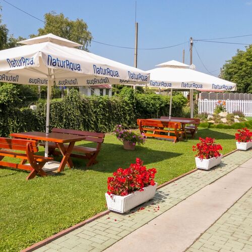 HBH Bajor Sörház Sólyomfészek Panzió Kazincbarcika