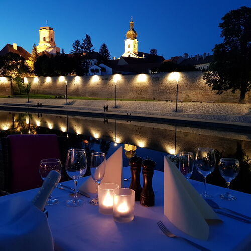HOTEL ICON Győr