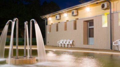 Hajdúnánási Gyógyfürdő-Korona Ház 