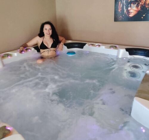 Hanzi-puszta Vendégház Várdomb 