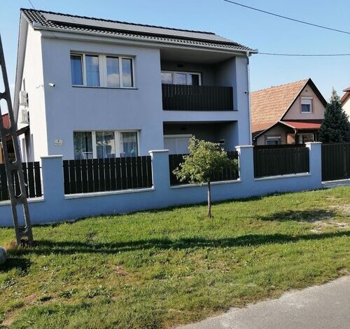 Három Apartmanház Balatonlelle 