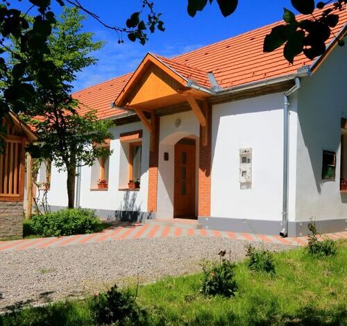 Hársfa Vendégház Ökopark Bükkösd 