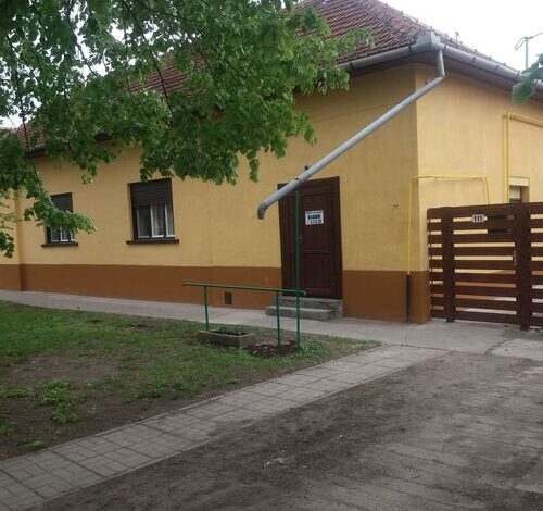 Hársfák Apartman Mezőkovácsháza 