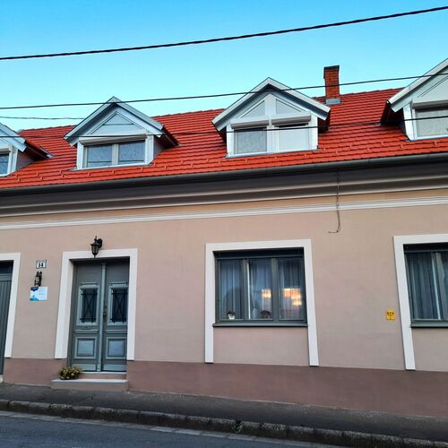 Hatház Apartman Pécs