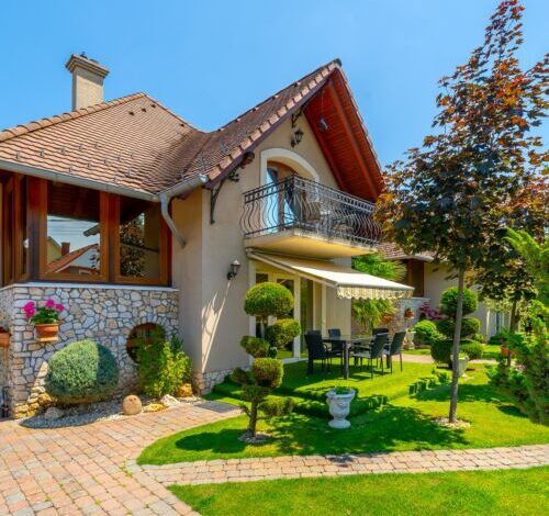 Helka Apartmanház Balatonlelle 