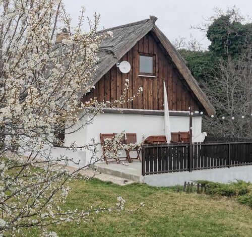 Hét Fenyő Vendégház Sukoró 