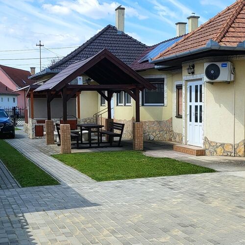 Hőforrás Apartman Hajdúszoboszló