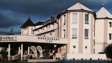 Holdfény Hotel Étterem Forró 