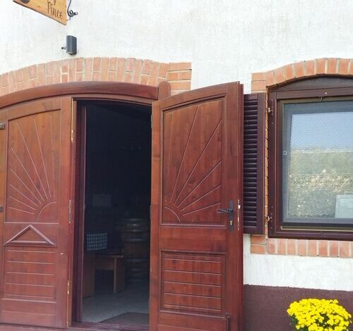 Holdfény Pince Nemesnádudvar 