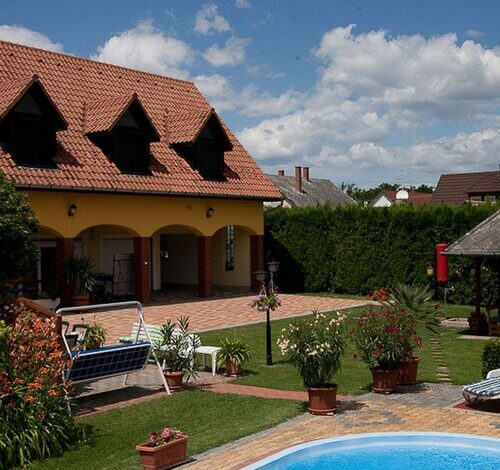Holp Vendégház Balatonföldvár 