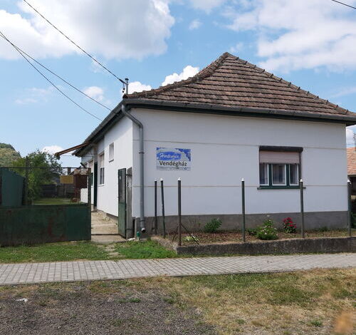 Hortenzia Vendégház Márianosztra 