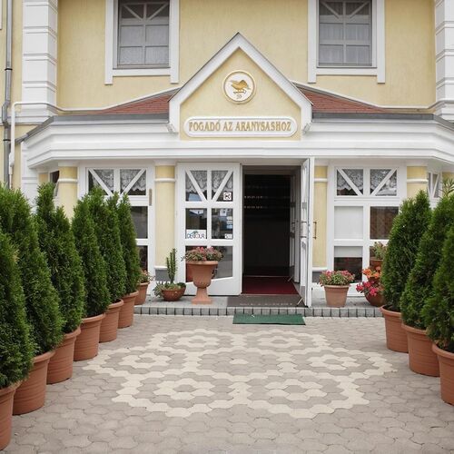 Hotel Aranysas Alsóörs