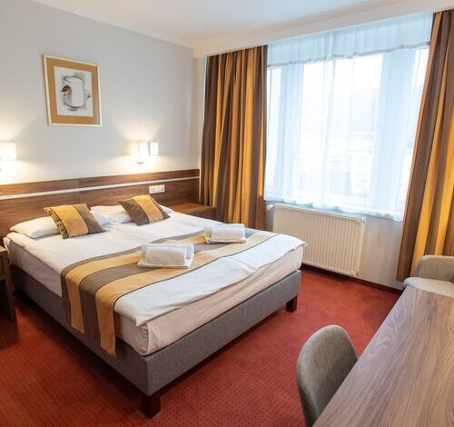 Hotel Árpád Tatabánya 