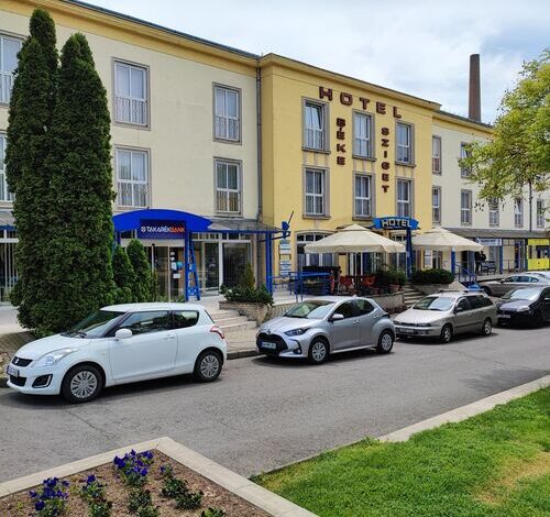 Hotel Béke Sziget Komló 