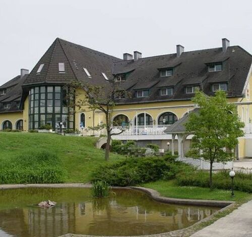 Hotel Família Zamárdi 