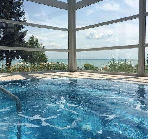 Hotel Marina-Port Balatonkenese 