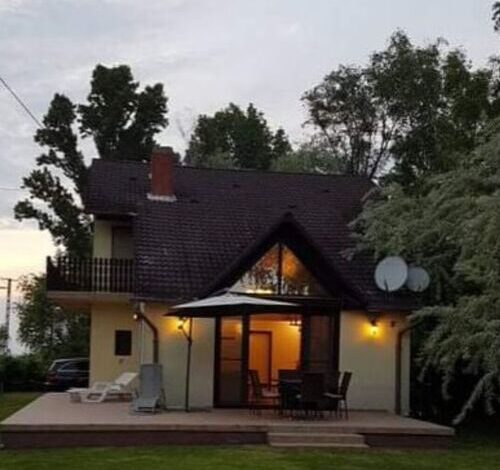 Hullám Nyaraló***** Balatonmáriafürdő 