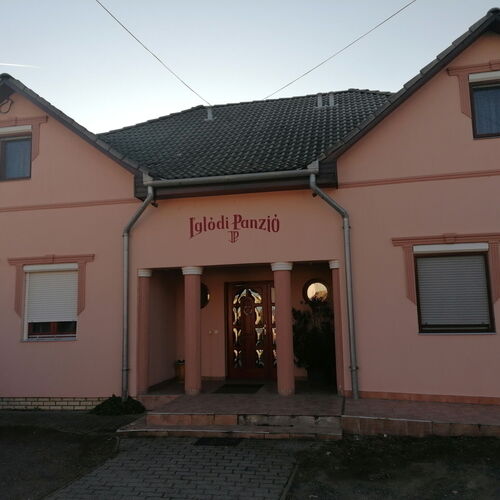 Iglódi Panzió Kunszentmárton