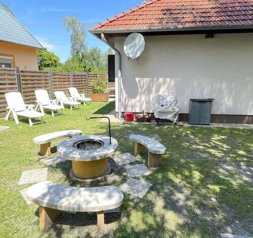 Írisz Apartman Balatonmáriafürdő 