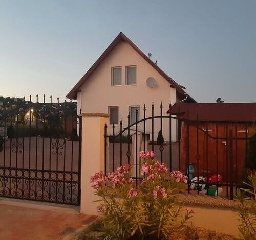 Írisz és Márk Apartmanok Alsóörs 