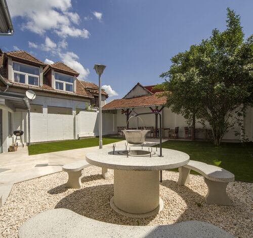 JadeRooms Apartman Eger 