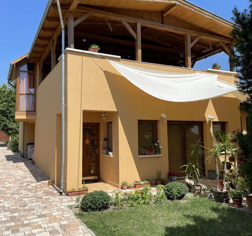 Jázmin-Szieszta Apartmanház Balatonfüred 