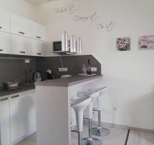 Jetty Rose Apartman Balatonlelle 