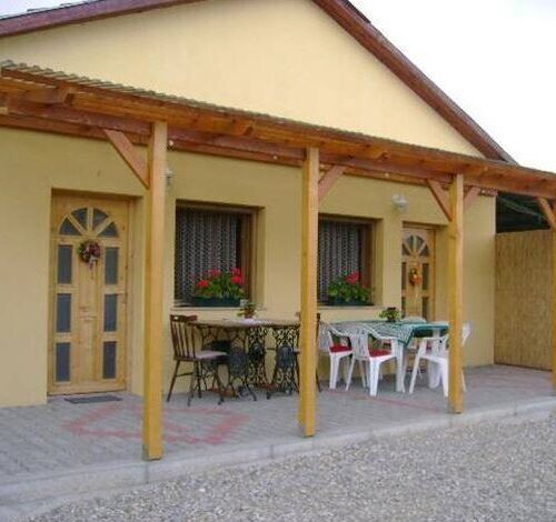 Johanna Apartmanház Egerszalók 