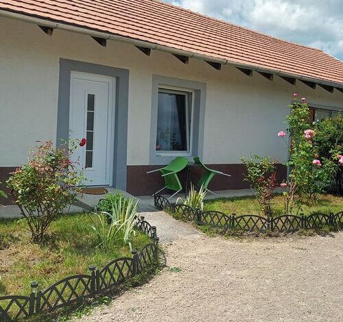 Juli Apartman Várpalota 
