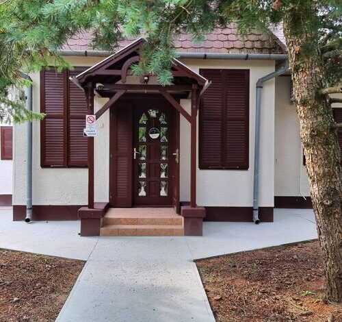 KONTI KLUB Vendégház Tiszaörs - Fürdő 