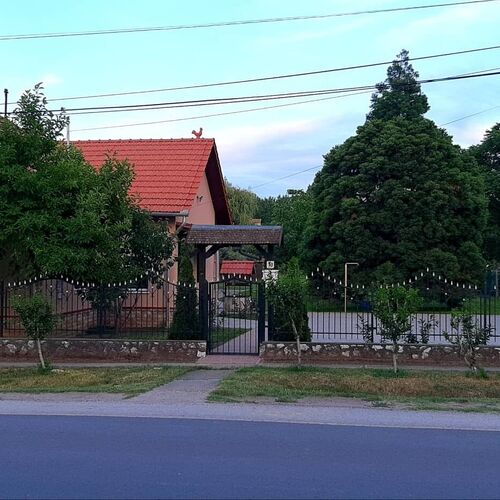 Kakasos Vendégház Tiszafüred-Tiszaörvény