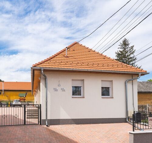 Kálvária Apartmanház Bodajk 