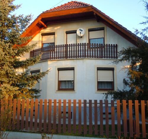 Kata - Apartman Fertőd 